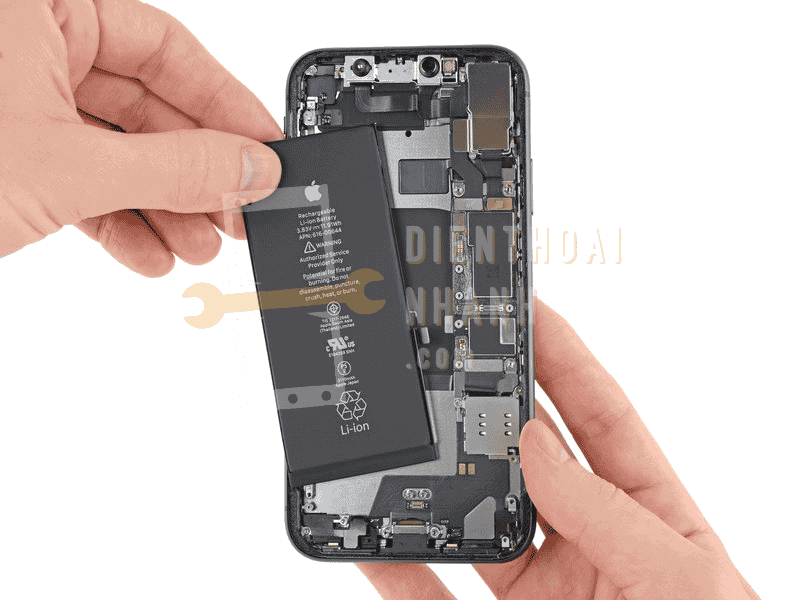| Tháng 12 2025 Khi nào cần ép kính iPhone 13 Mini & nguyên nhân