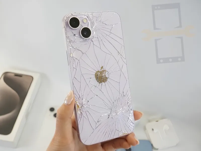 Khi nào cần thay kính lưng iPhone 14 Plus? 