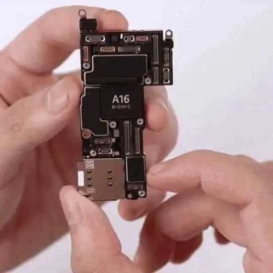 Sửa sạc trên main iPhone 14 Pro Max