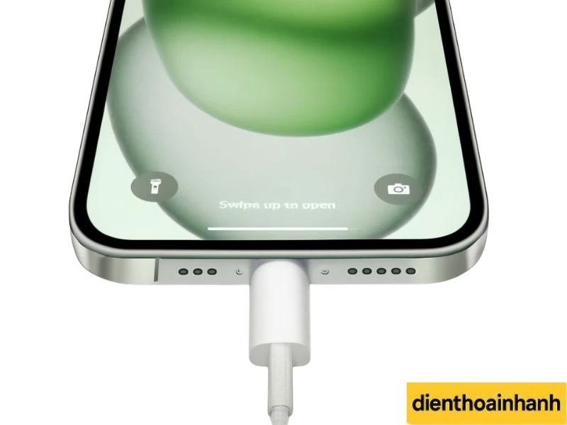 Thay cáp nguồn iPhone 15 Plus có ảnh hưởng đến các bộ phận khác không?