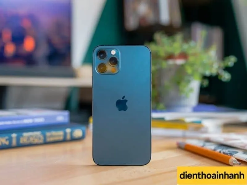 | Tháng 12 2025 Thay Pin iPhone 11 Pro Giá Bao Nhiêu?