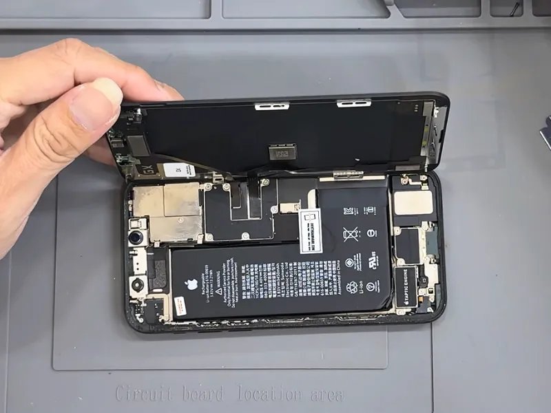 Ưu điểm khi thay màn hình iPhone 11 Pro tại Điện Thoại Nhanh