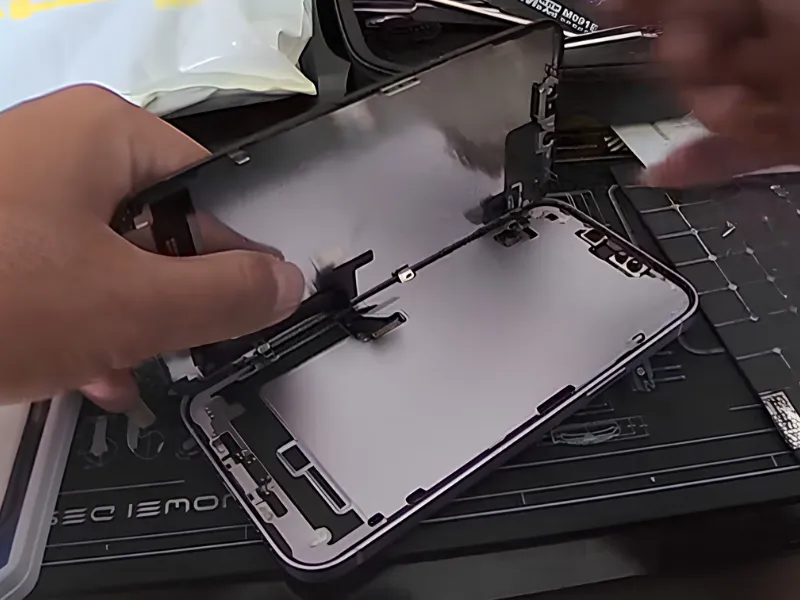 Ưu điểm khi thay màn hình iPhone 14 Plus tại Điện Thoại Nhanh