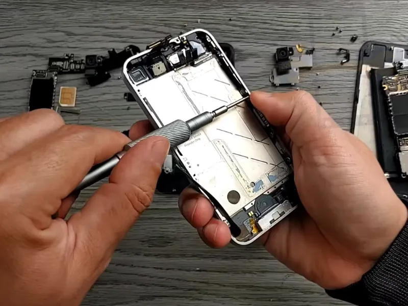 Ưu điểm khi thay màn hình iPhone 4 tại Điện Thoại Nhanh