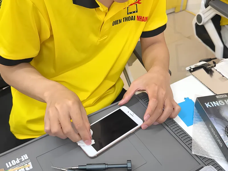 Ưu điểm thay màn hình iPhone 8 Plus tại Điện Thoại Nhanh