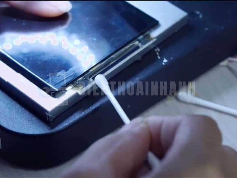 | Tháng 12 2025 Dấu hiệu nhận biết cần ép cổ cáp màn hình Samsung S23