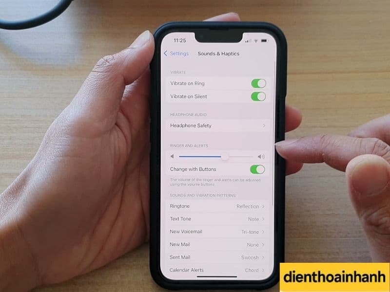 Bên Trong Cáp Volume iPhone 13 Pro Có Gì? Vai Trò Và Cách Nhận Biết