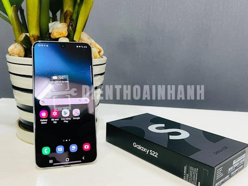 Bảng Giá Thay Màn Hình Samsung S22 Mới Nhất 2025