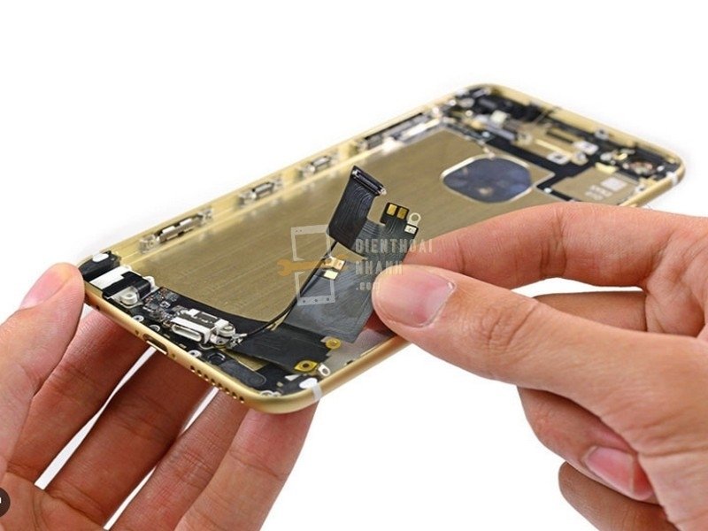 Thay Chân Sạc iPhone 7 Chính Hãng Giá Rẻ | Lấy Liền 11 Thay Chân Sạc iPhone 7 Là Gì?