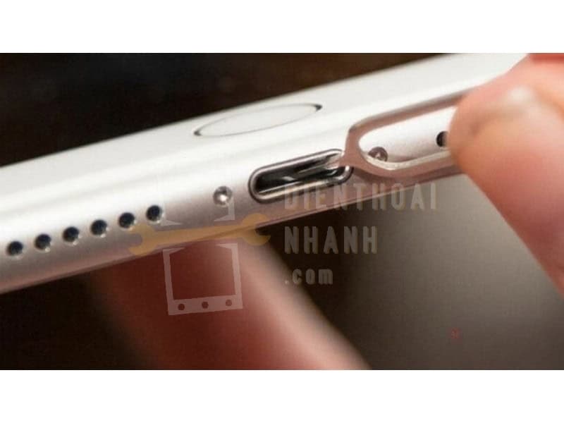 Bảng Giá Thay IC Sạc iPhone 6s Tại Điện Thoại Nhanh