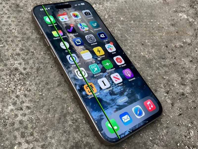 Khi nào cần thay màn hình iPhone 16?