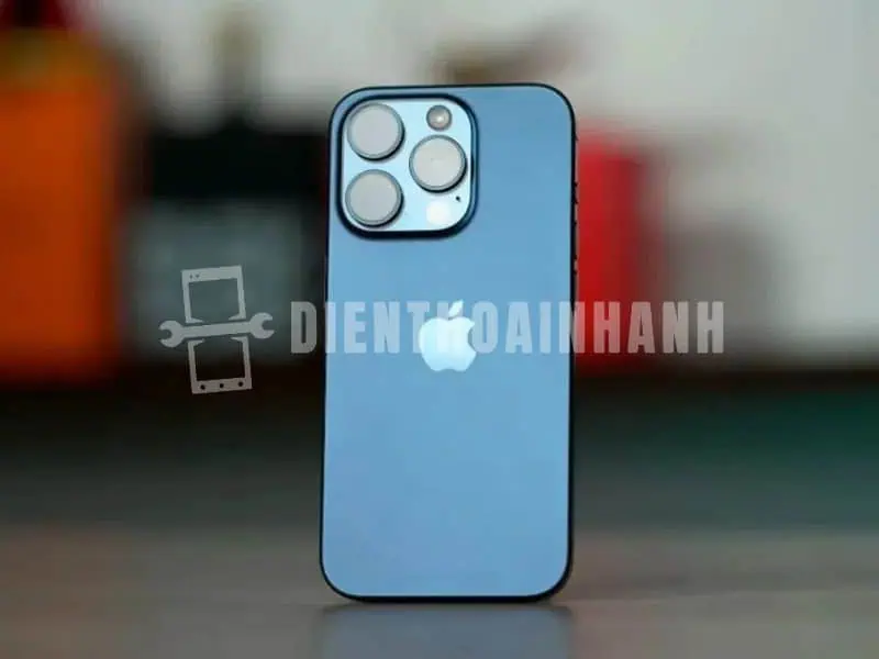 | Tháng mười một 2025 So sánh kính camera chính hãng và kính lô