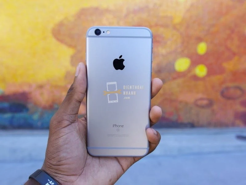 Vỏ iPhone 6S: Lời Giải Cho Bài Toán Cong Vênh Từ Apple