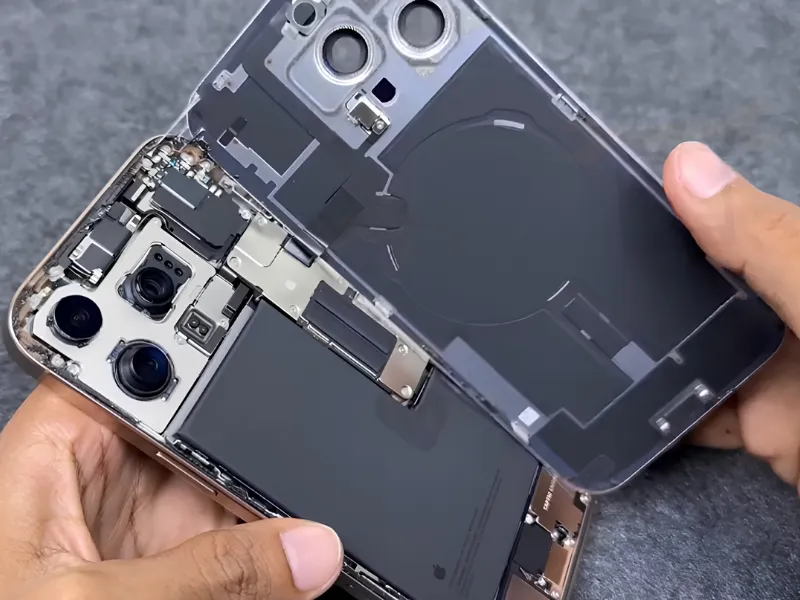 Ưu điểm khi thay màn hình iPhone 16 Pro Max tại Điện Thoại Nhanh