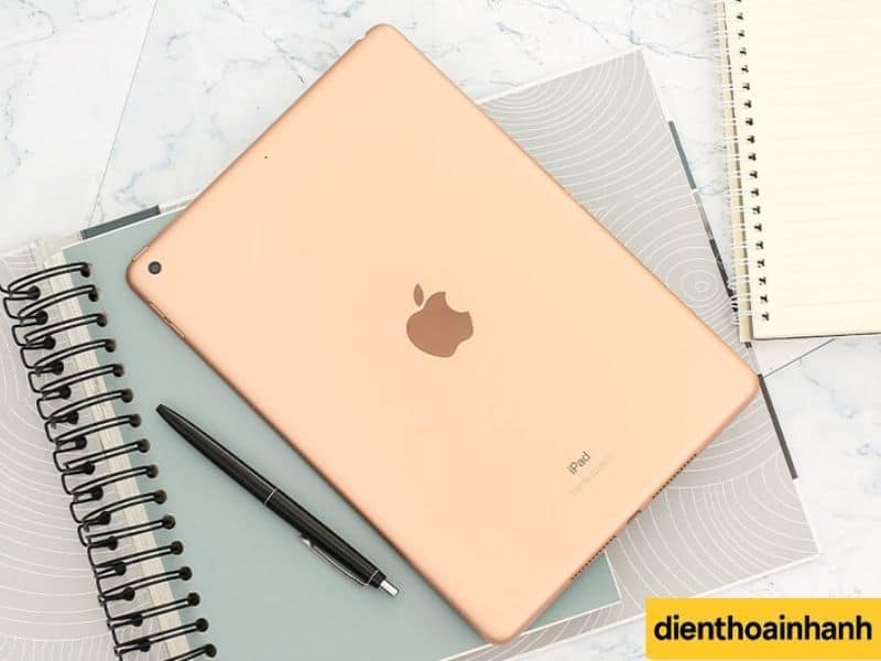 Nguyên Nhân Khiến Bạn Phải Thay Mặt Kính iPad Gen 7