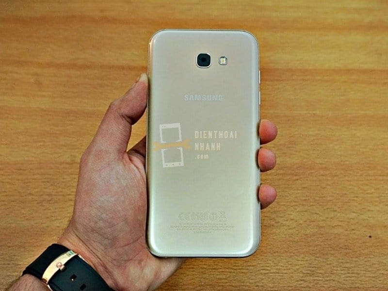 Nguyên Nhân Khiến Camera Sau Samsung A7 2017 Bị Hỏng