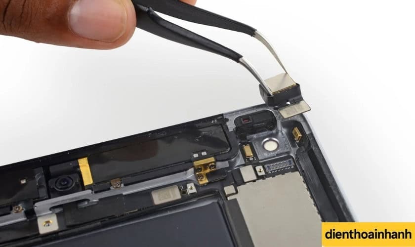 Lưu Ý Sau Khi Thay Camera iPad 4