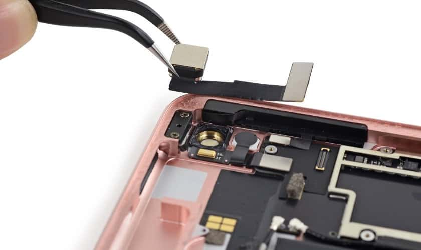 Dấu Hiệu Nhận Biết Camera iPad Pro 10.5 Bị Hỏng