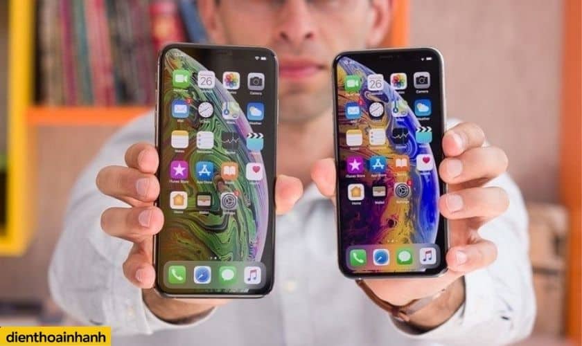 | Tháng 12 2025 So Sánh Thiết Kế iPhone X Và XS Max