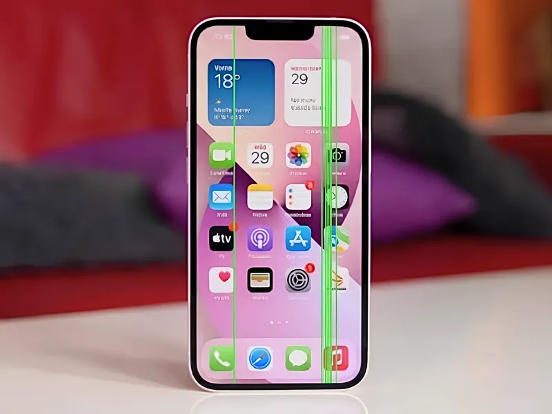 Khi nào có thể sửa sọc màn hình iPhone 13?