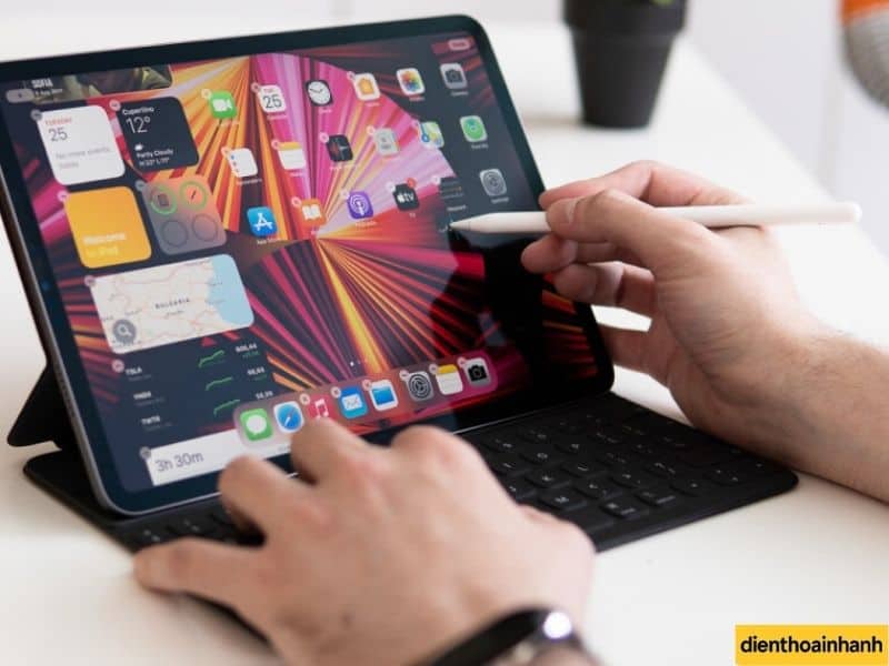 Quy trình thay chân sạc iPad Pro M1 11 2021 chuyên nghiệp