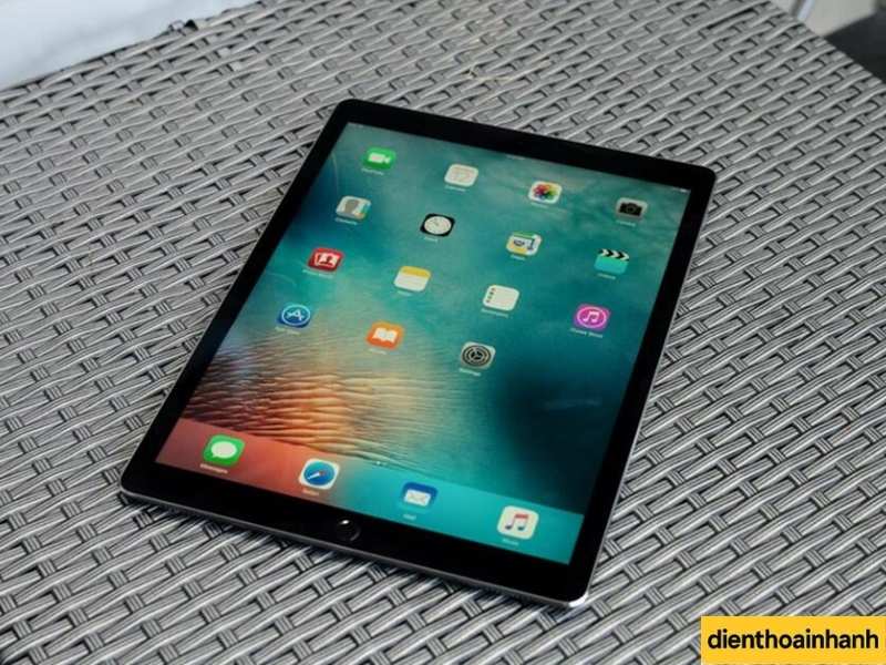 Dấu hiệu nhận biết loa ngoài iPad Pro 12.9 2015 bị lỗi, cần thay mới