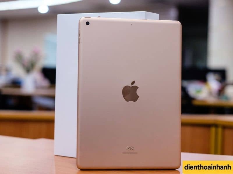 Thay Nút Nguồn iPad Gen 9 Giá Bao Nhiêu?