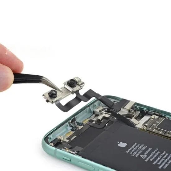 Sửa Face ID iPhone 15 Plus uy tín, nhanh chóng, giá tốt