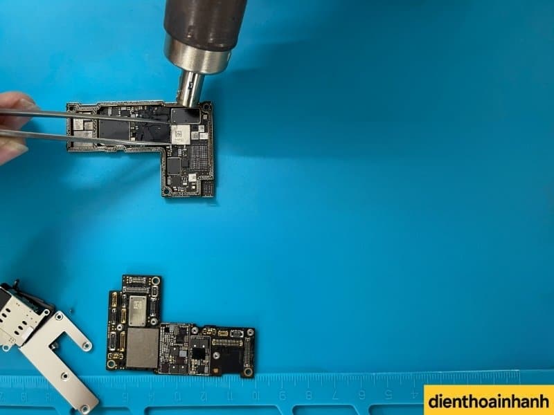 | Tháng 1 2026 Quy Trình Sửa IC Wifi iPhone 15 Pro Max Tại Điện Thoại Nhanh