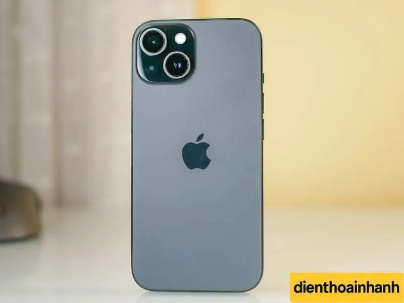 Sai lầm phổ biến khi tự thay anten wifi iPhone 15 tại nhà