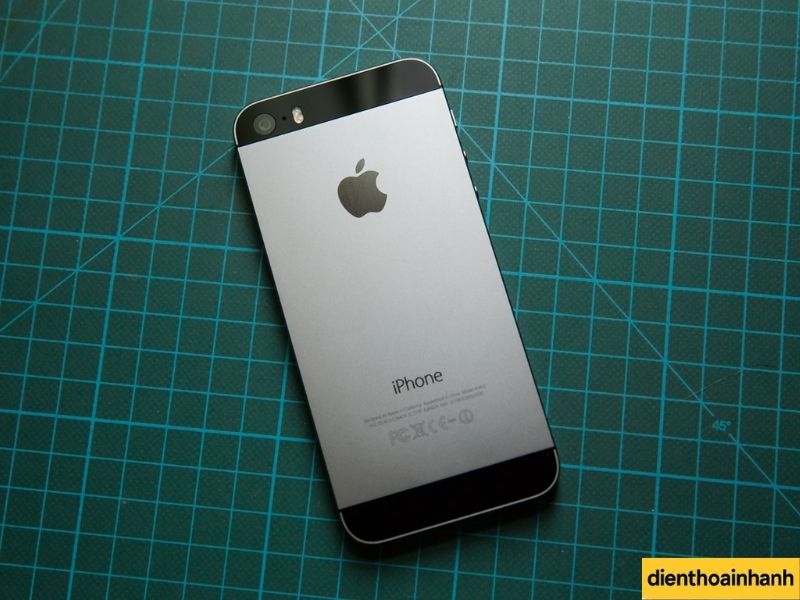 Khi Nào Cần Thay Camera Trước iPhone 5?