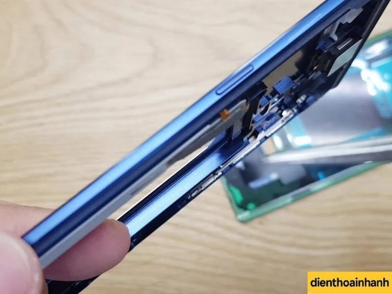 Nguyên Nhân Khiến Nút Nguồn Samsung Note 9 Bị Hỏng