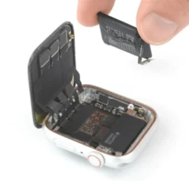 Thay Pin Apple Watch Series SE 2023 Chính Hãng, Lấy Liền