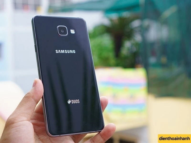 So sánh loa ngoài chính hãng và loa ngoài linh kiện