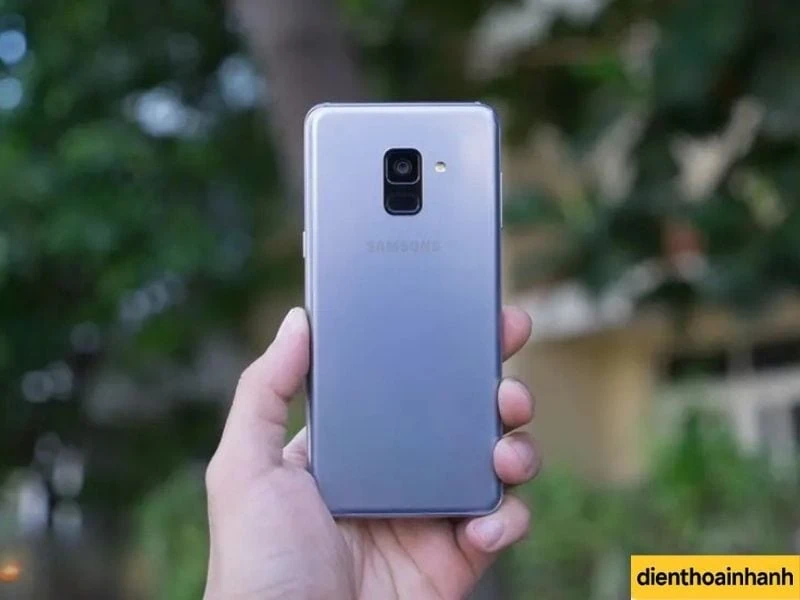 Quy trình thay loa ngoài Samsung A8 2018 chuyên nghiệp