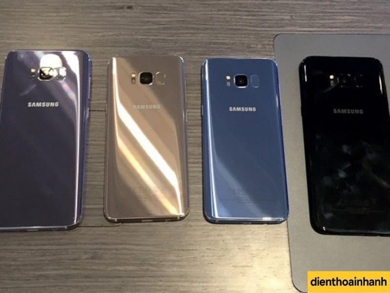 Nên thay loa ngoài Samsung A8 2018 linh kiện chính hãng hay loại thường?