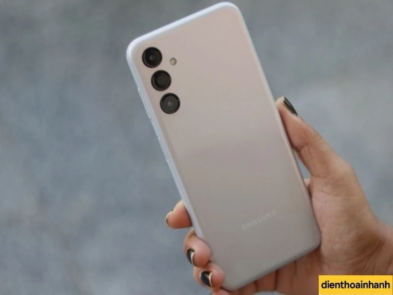 So sánh chất lượng linh kiện loa trong Samsung M14 trên thị trường