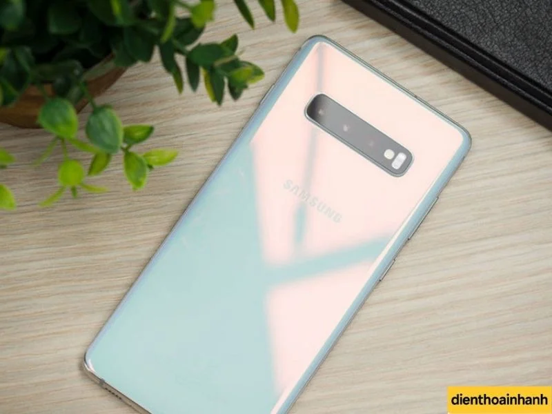Quy trình thay vỏ Samsung S10 tại Điện Thoại Nhanh
