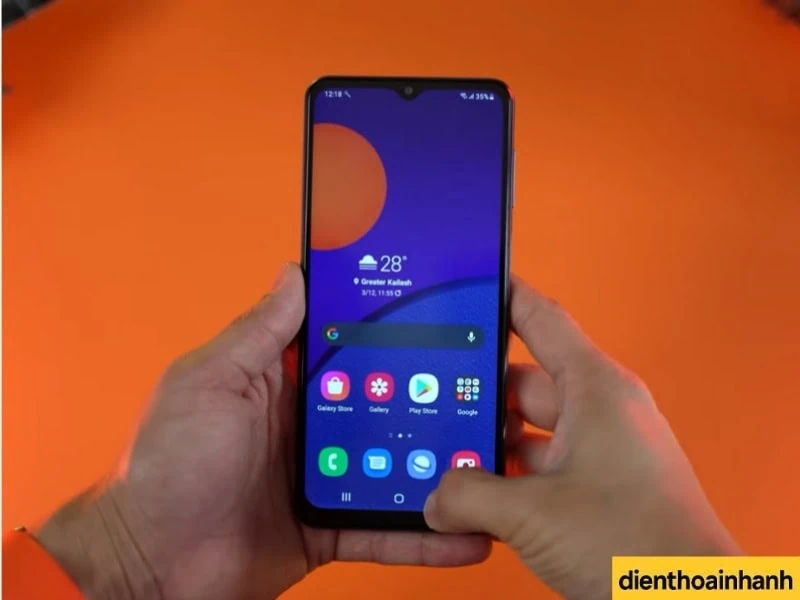 Quy trình thay mặt kính Samsung M12 chuyên nghiệp tại Điện Thoại Nhanh