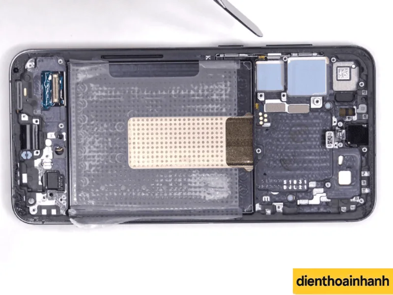 Có Nên Thay Nút Nguồn Samsung S23 Không?