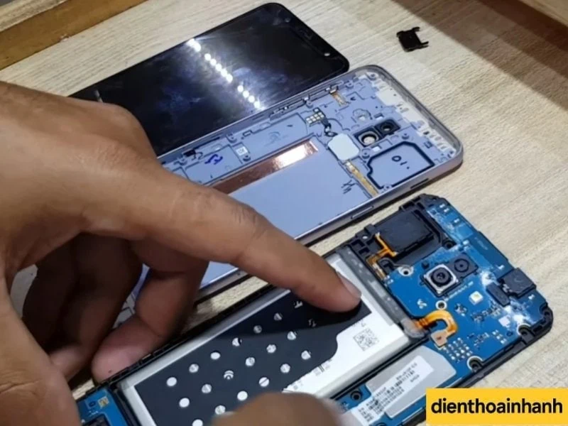 | Tháng 1 2026 Cách tự kiểm tra pin Samsung J8 có bị chai không