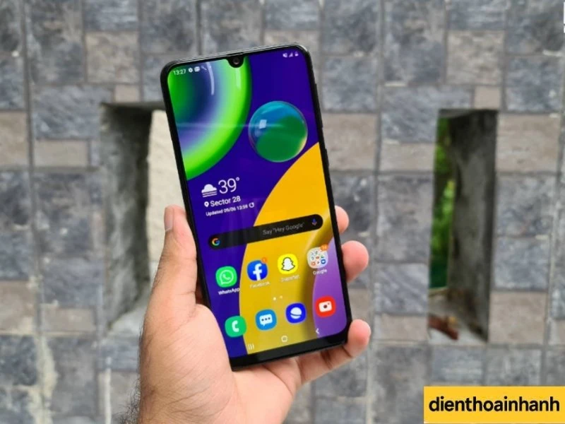 Quy trình thay pin Samsung M21 chuyên nghiệp và minh bạch