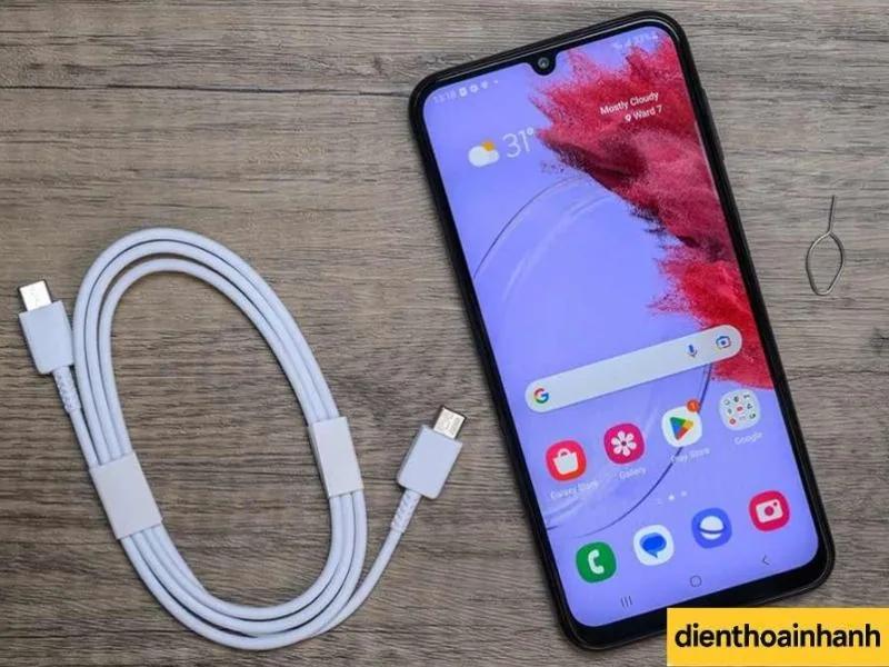 Quy trình thay pin điện thoại Samsung M34 tại Điện Thoại Nhanh