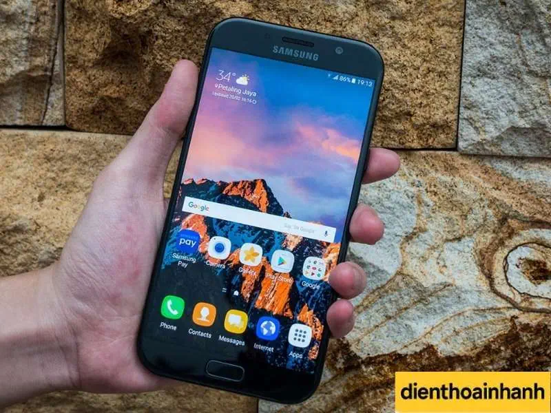 | Tháng 12 2025 Rủi ro tiềm ẩn khi thay pin Samsung A7 2017 giá rẻ, không rõ nguồn gốc