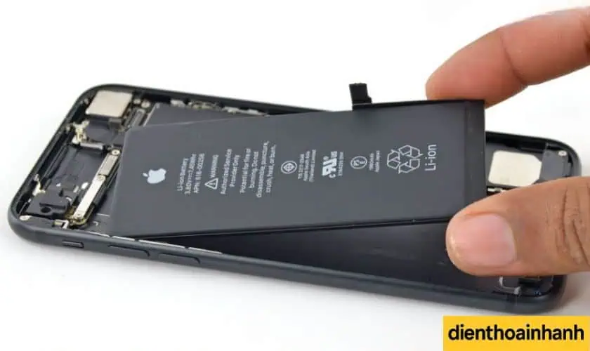 So sánh các loại pin iPhone SE phổ biến: Nên chọn loại nào?