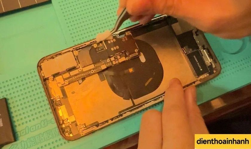 | Tháng 12 2025 Tổng Quan Về Tình Trạng Nút Home Vật Lý Và Giải Pháp Thay Thế