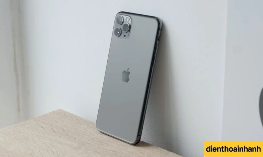 Quy Trình Thay Màn Hình Chuyên Nghiệp Tại Điện Thoại Nhanh