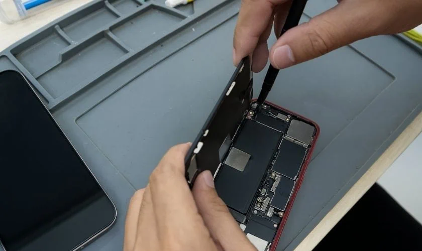 Bảng Giá Thay Màn Hình iPhone 14 Pro Max Mới Nhất