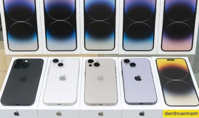 | Tháng mười một 2025