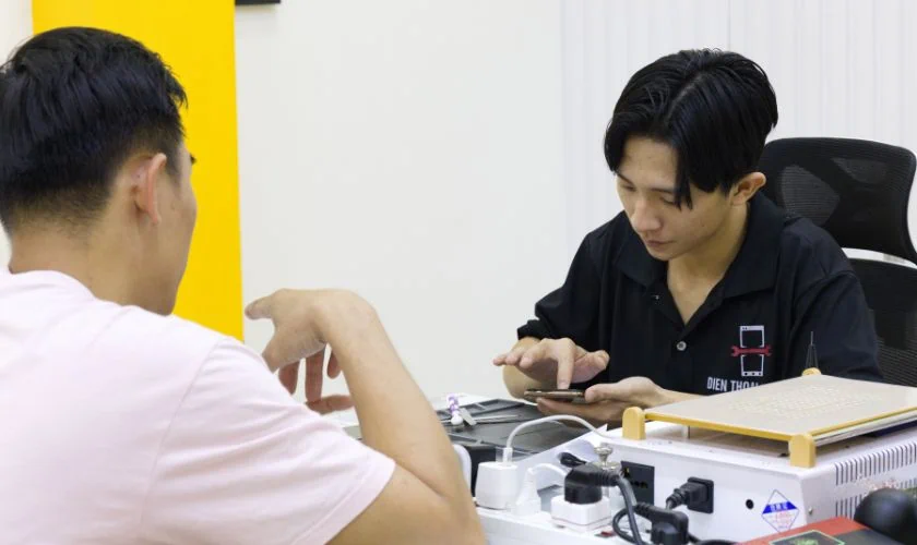 | Tháng mười một 2025 Lời Kết